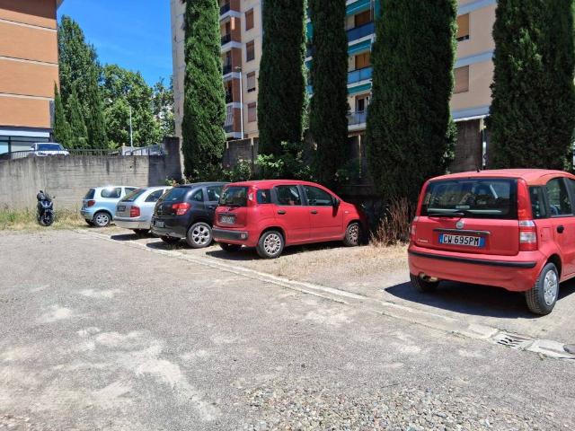 Box in affitto a Quartiere 1, Firenze