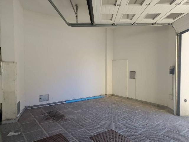 Box in affitto a Quartiere 2, Firenze