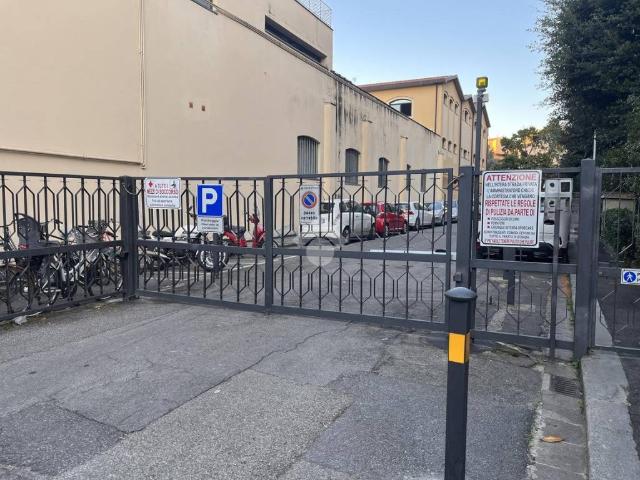 Box in affitto a Quartiere 2, Firenze