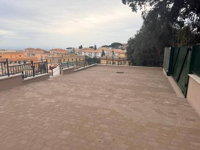 Box in affitto a Roma Capitale, Lazio