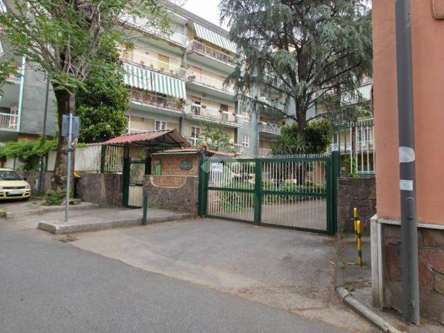 Box in affitto a Sepano, Frattamaggiore