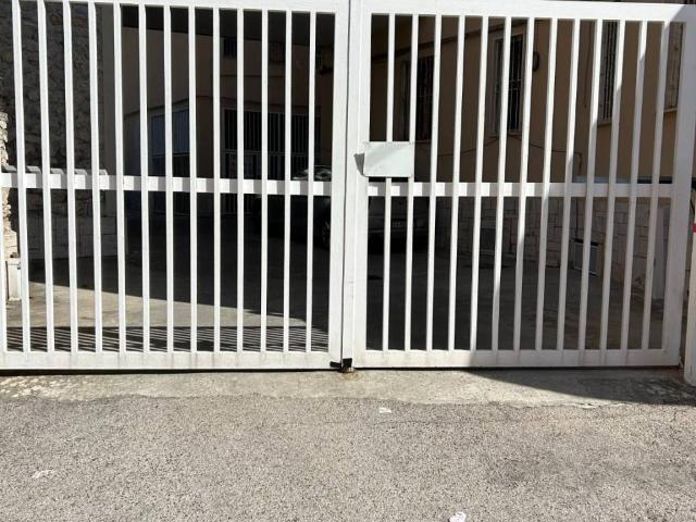 Box in affitto a Serapo, Gaeta