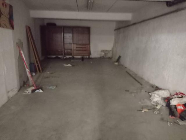 Box in affitto a Sampierdarena, Genova