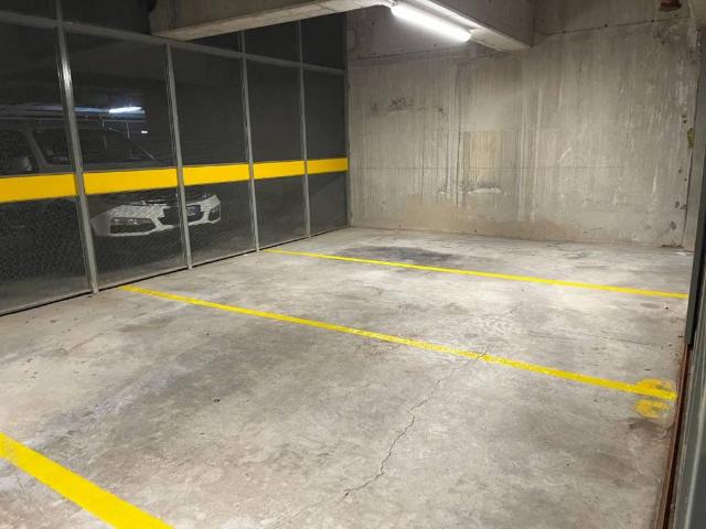 Box in affitto a Brignole, Genova