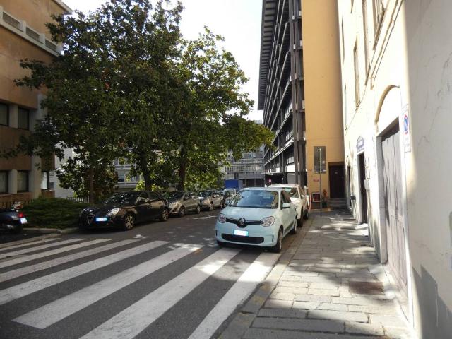Box in affitto a Portoria, Genova
