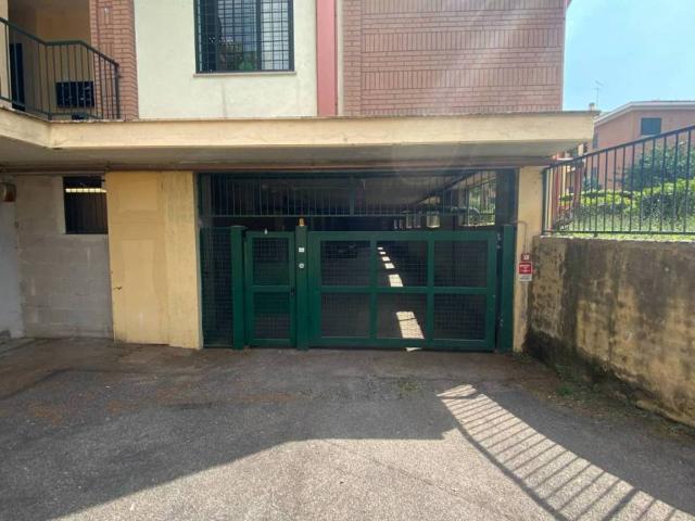 Box in affitto a Guidonia Montecelio, Roma Capitale