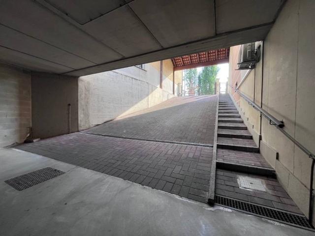 Box in affitto a Piemonte, Torino