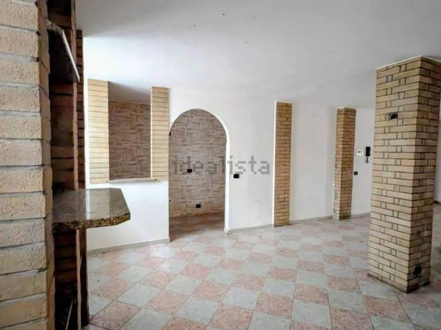 Box in affitto a Lainate, Lombardia