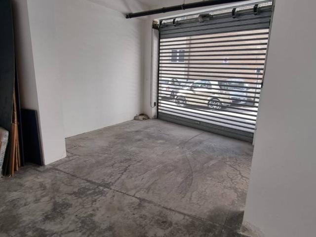 Box in affitto a Borgo Rivera, Tornimparte