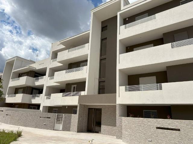 Box in affitto a Lecce