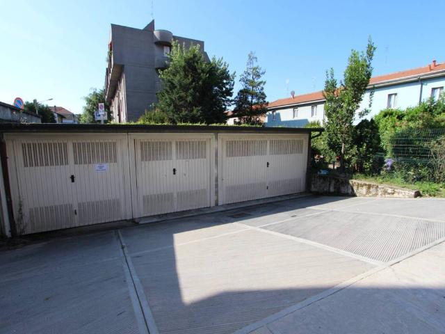 Box in affitto a Oltrestazione, Legnano