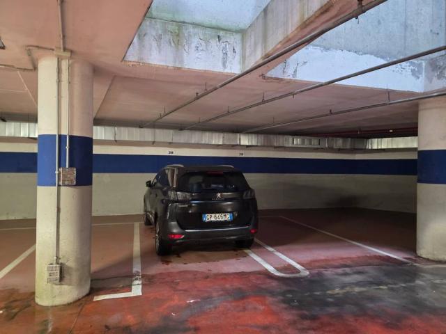 Box in affitto a Oltresempione, Legnano