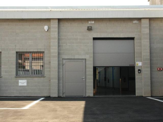 Box in affitto a Da là dal Punt, Lissone