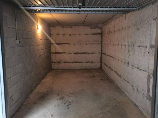 Box in affitto a Lissone, Lombardia