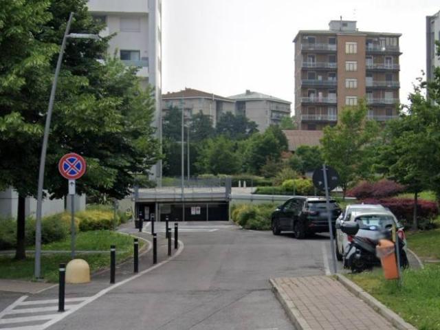 Box in affitto a Da là dal Punt, Lissone