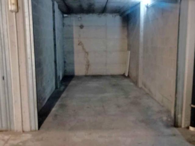 Box in affitto a Cascina Convenio, Lissone