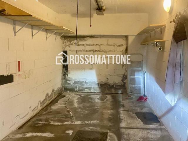 Box in affitto a Livorno, Toscana