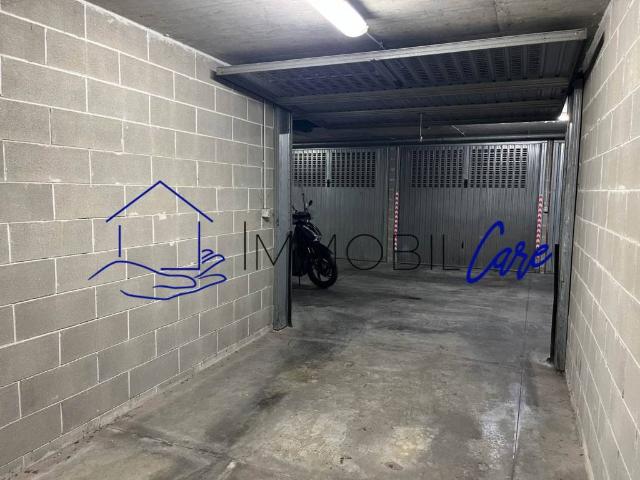 Box in affitto a Livorno, Toscana
