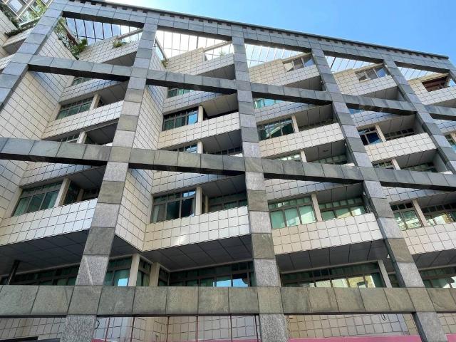 Box in affitto a Centro storico, Milano