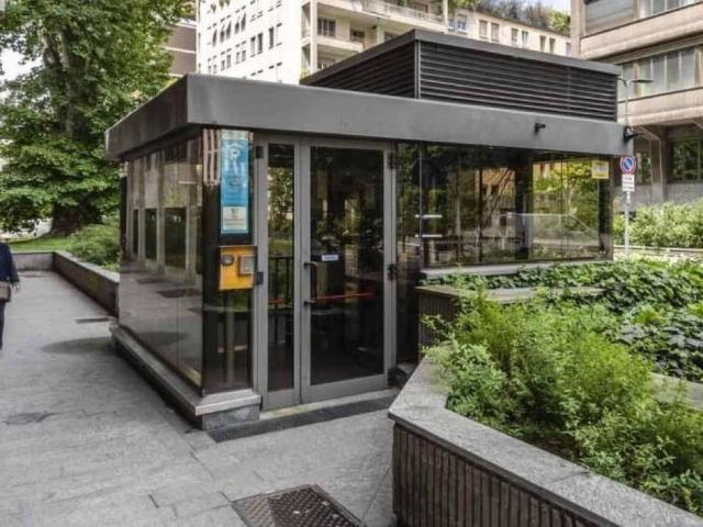 Box in affitto a Guastalla, Milano