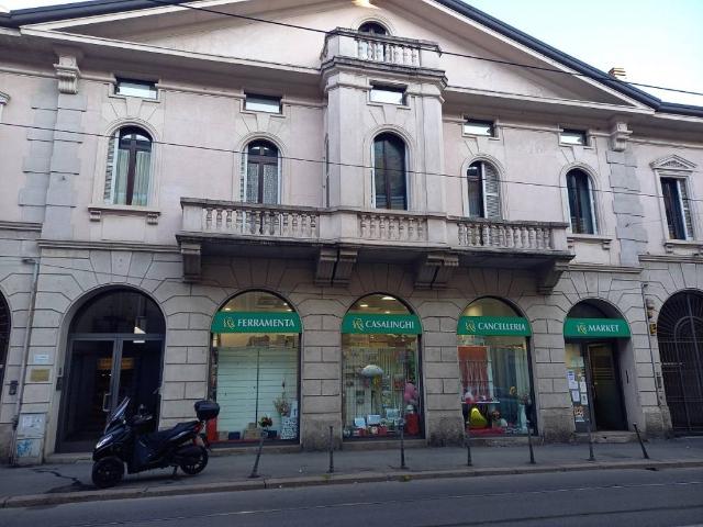 Box in affitto a Municipio 9, Milano