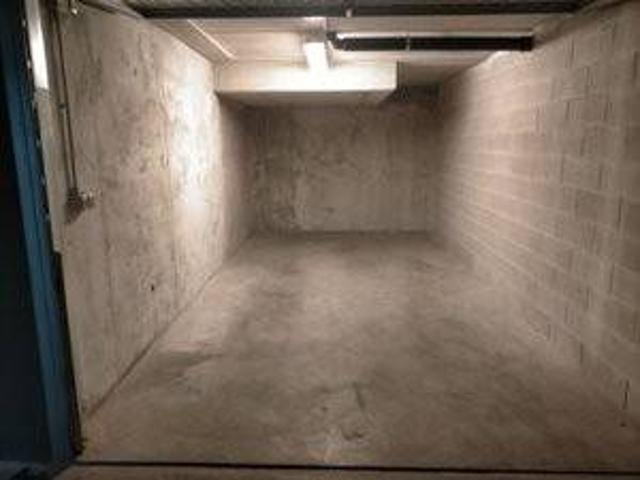 Box in affitto a Municipio 2, Milano