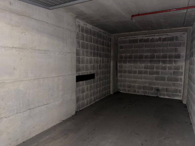 Box in affitto a Municipio 7, Milano