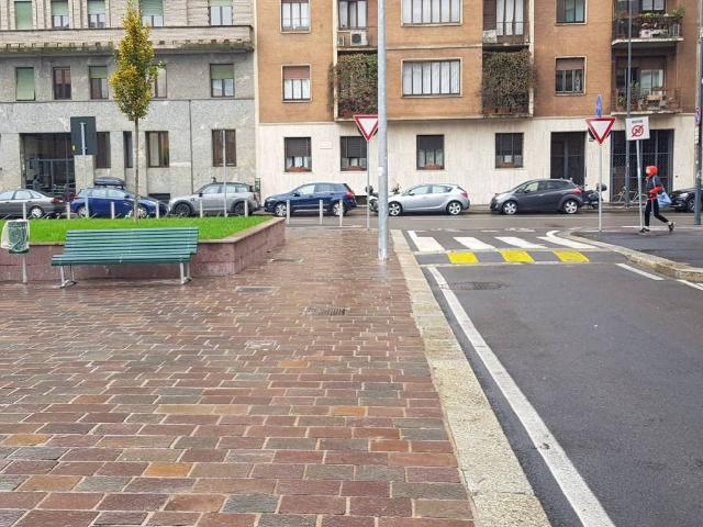 Box in affitto a Municipio 2, Milano