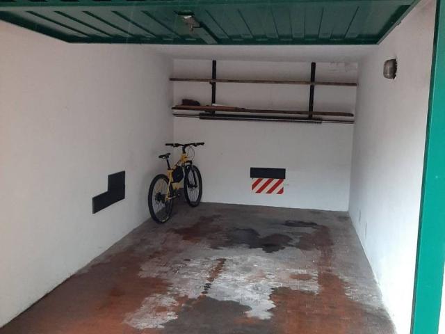 Box in affitto a Municipio 5, Milano