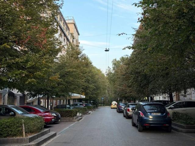 Box in affitto a Buenos Aires - Venezia, Milano