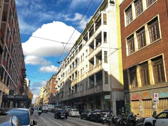 Box in affitto a Centro storico, Milano