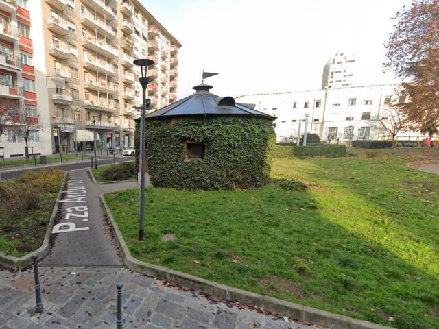 Box in affitto a Municipio 8 di Milano, Milano
