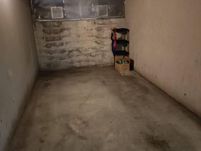 Box in affitto a Centro storico, Milano