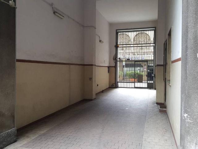 Box in affitto a Municipio 2, Milano