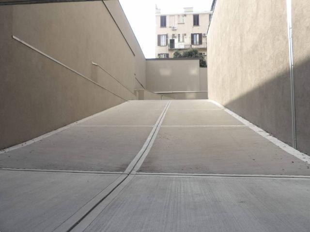 Box in affitto a Portello, Milano