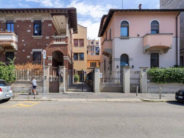 Box in affitto a Città Studi, Milano