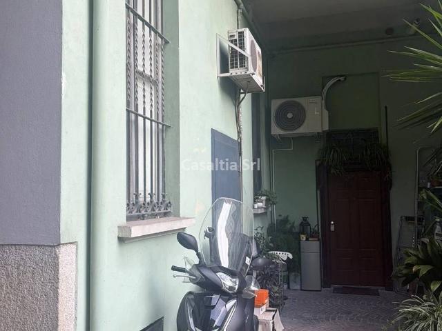 Box in affitto a Municipio 5, Milano