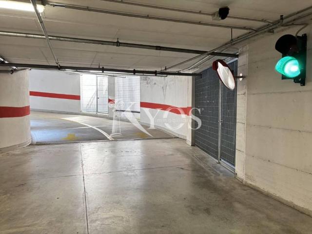 Box in affitto a Municipio 9, Milano