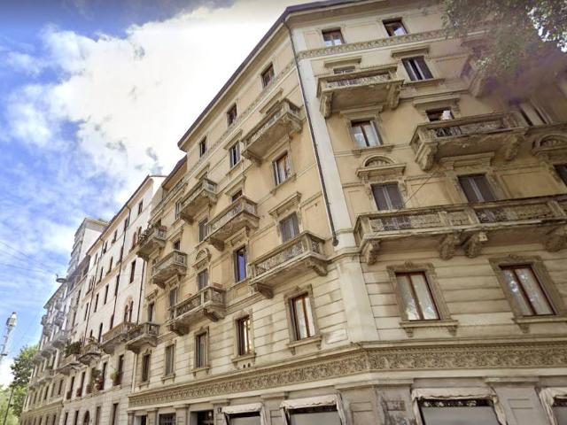 Box in affitto a Magenta - San Vittore, Milano