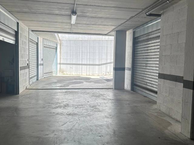 Box in affitto a Puglia, Bari