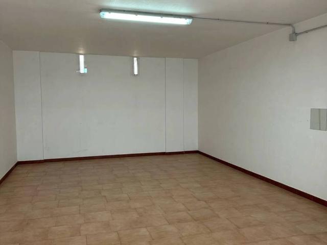 Box in affitto a Puglia, Bari