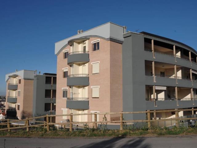 Box in affitto a Montesilvano Colle, Montesilvano