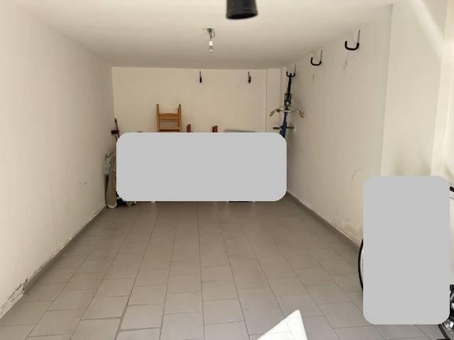 Box in affitto a Montesilvano, Abruzzo