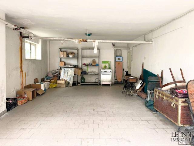 Box in affitto a Municipalità 1, Napola