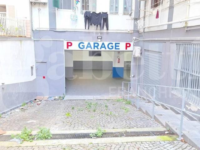 Box in affitto a Municipalità 3, Campania