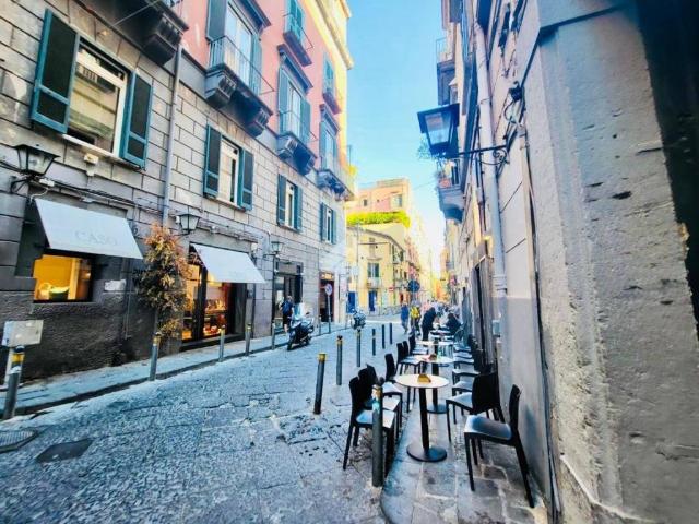 Box in affitto a Municipalità 1, Napola