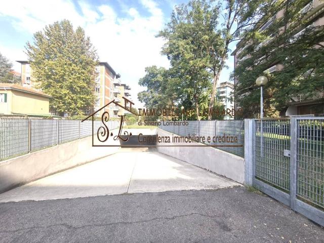 Box in affitto a Novate Milanese, Milano