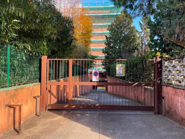 Box in affitto a Novate Milanese, Lombardia