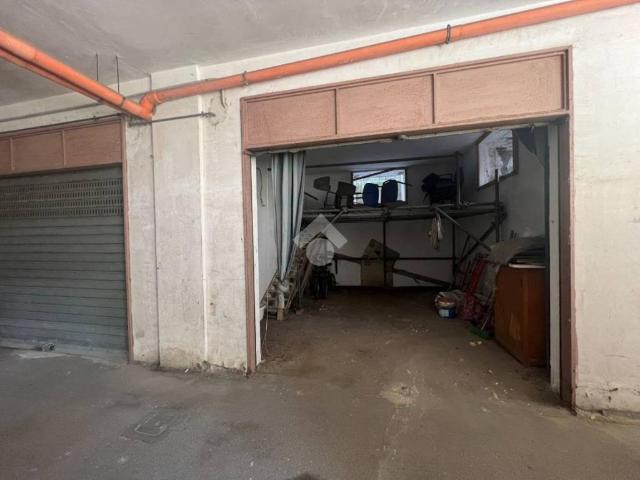 Box in affitto a Orta Di Atella, Campania