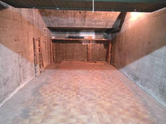 Box in affitto a Ospedaletti, Liguria
